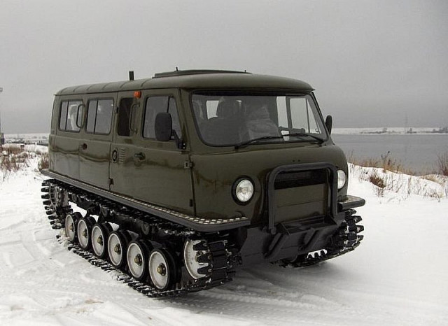 uaz_uzola_2411P.jpg